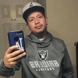 Meet your Posher, Henry